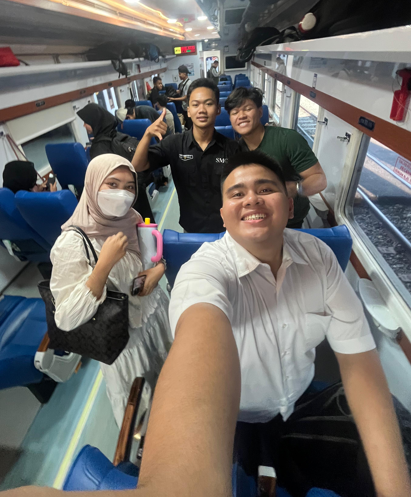 keberangkatan kereta